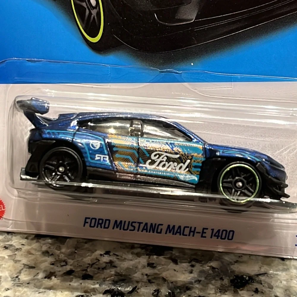 Hot Wheels Ford Mustang Mach E 1400 Treasure Hunt 2024 new Mattel toy car